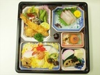 勤労感謝の日の恒例お弁当　いつもみなさまお疲れ様です。